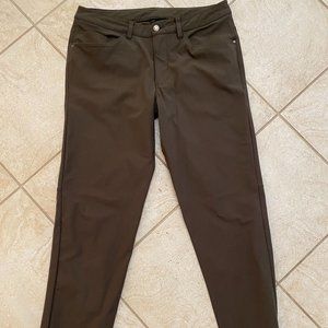 LULULEMON ABC PANT OLIVE (33x34)